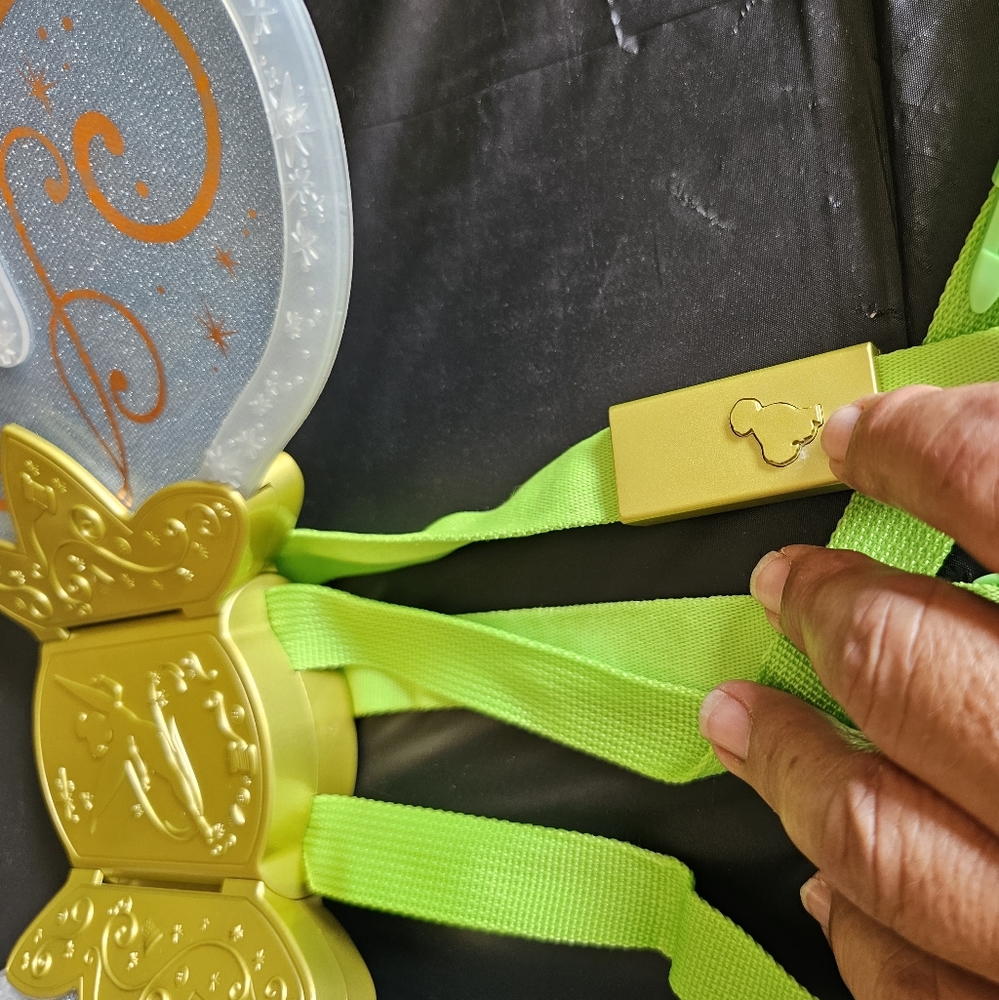 Tinker Bell Light Up Wings - Picture 3 of 3